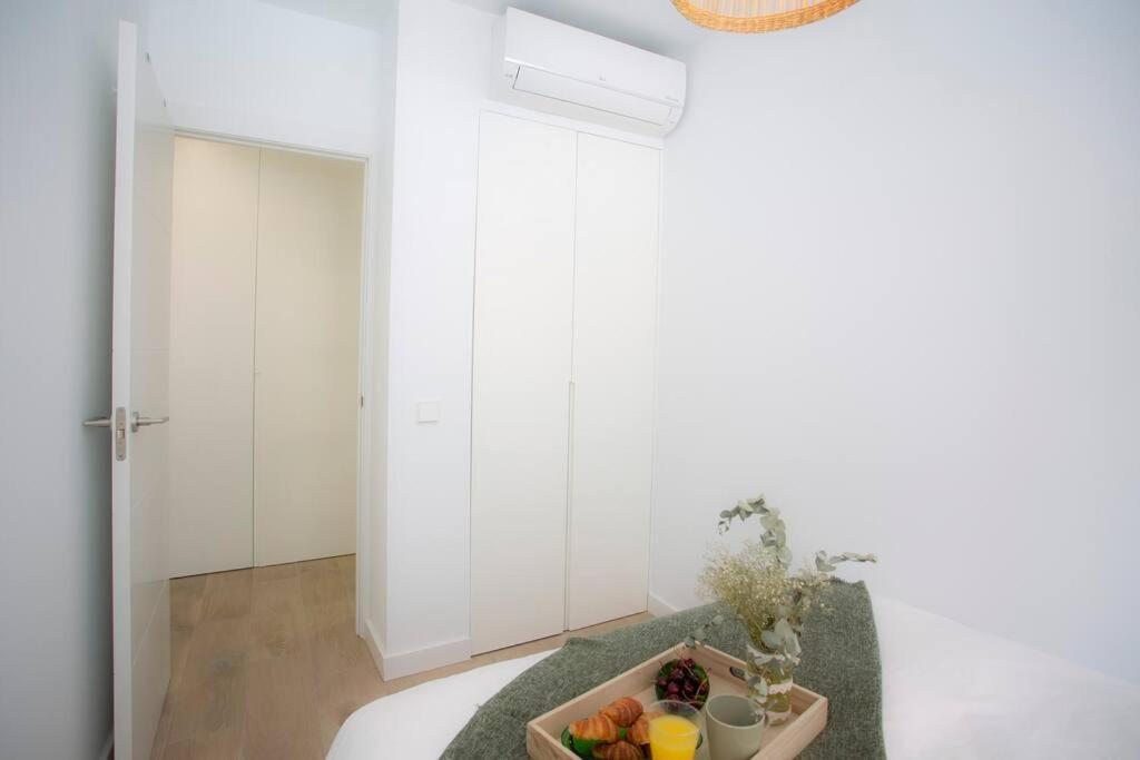 Elegante Apartamento Cerca De La Playa Apartment Валенсия Екстериор снимка